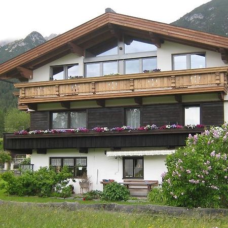 Haus Karwendelblick Bed & Breakfast Leutasch Exterior foto