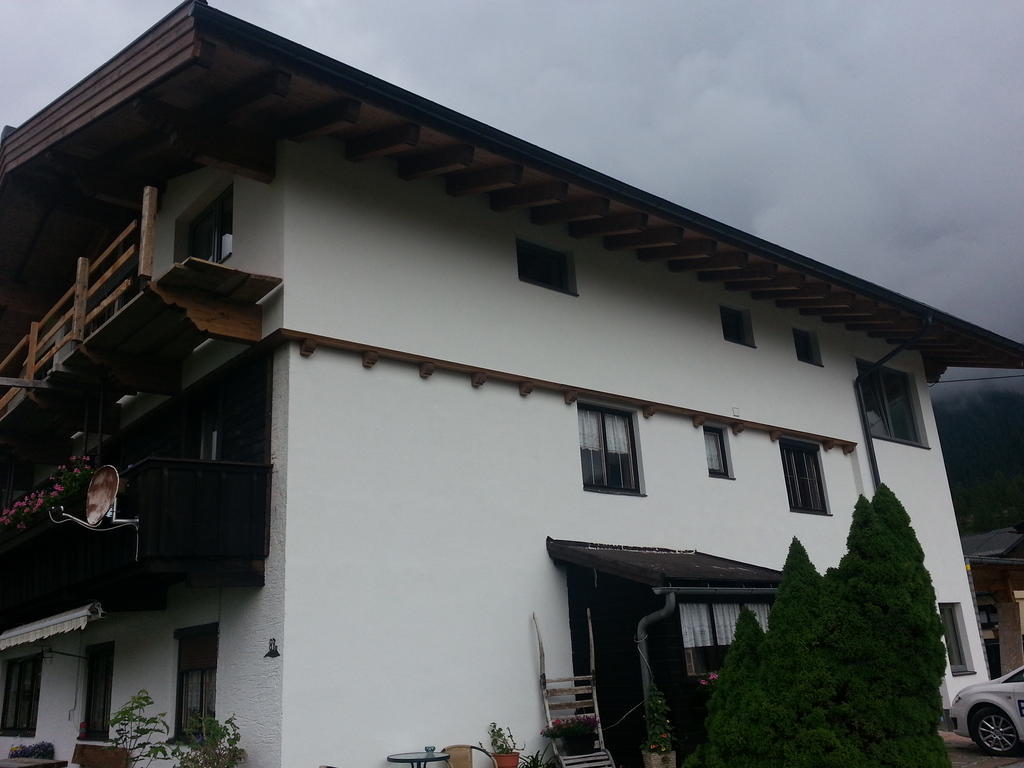Haus Karwendelblick Bed & Breakfast Leutasch Exterior foto