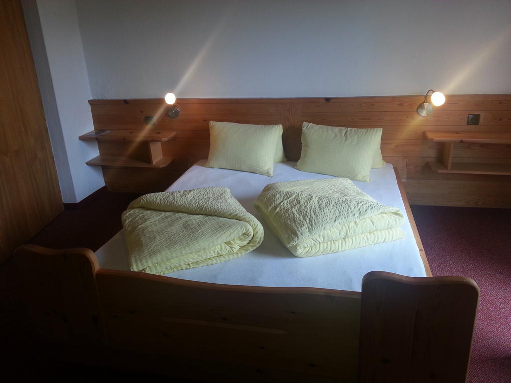 Haus Karwendelblick Bed & Breakfast Leutasch Exterior foto